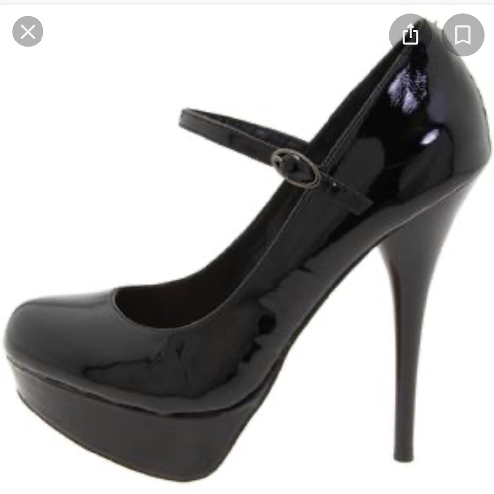 Steven Madden “Cougar” platforms
